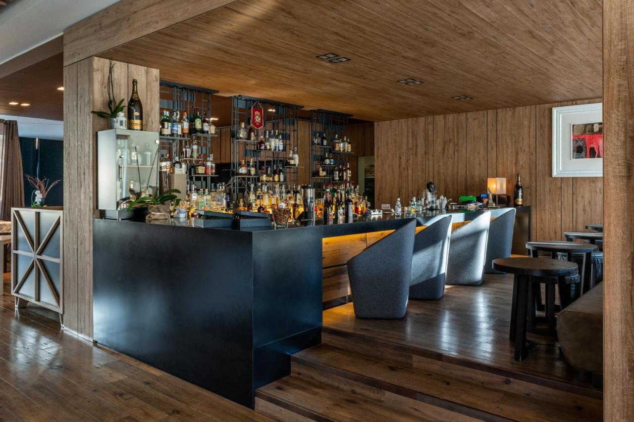 Grand Hotel Courmayeur Mont Blanc, By R Collection Hotels Dış mekan fotoğraf