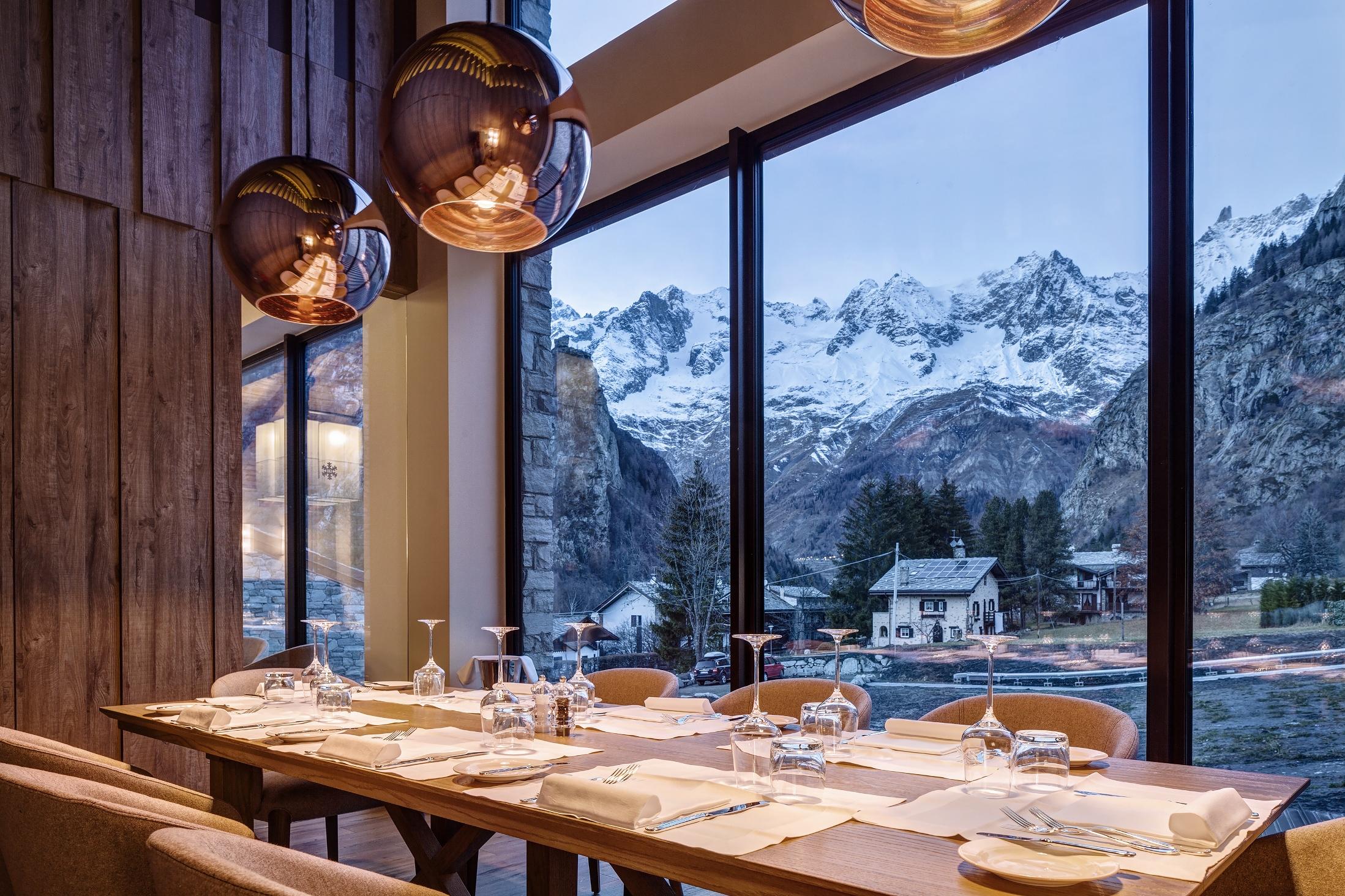 Grand Hotel Courmayeur Mont Blanc, By R Collection Hotels Dış mekan fotoğraf