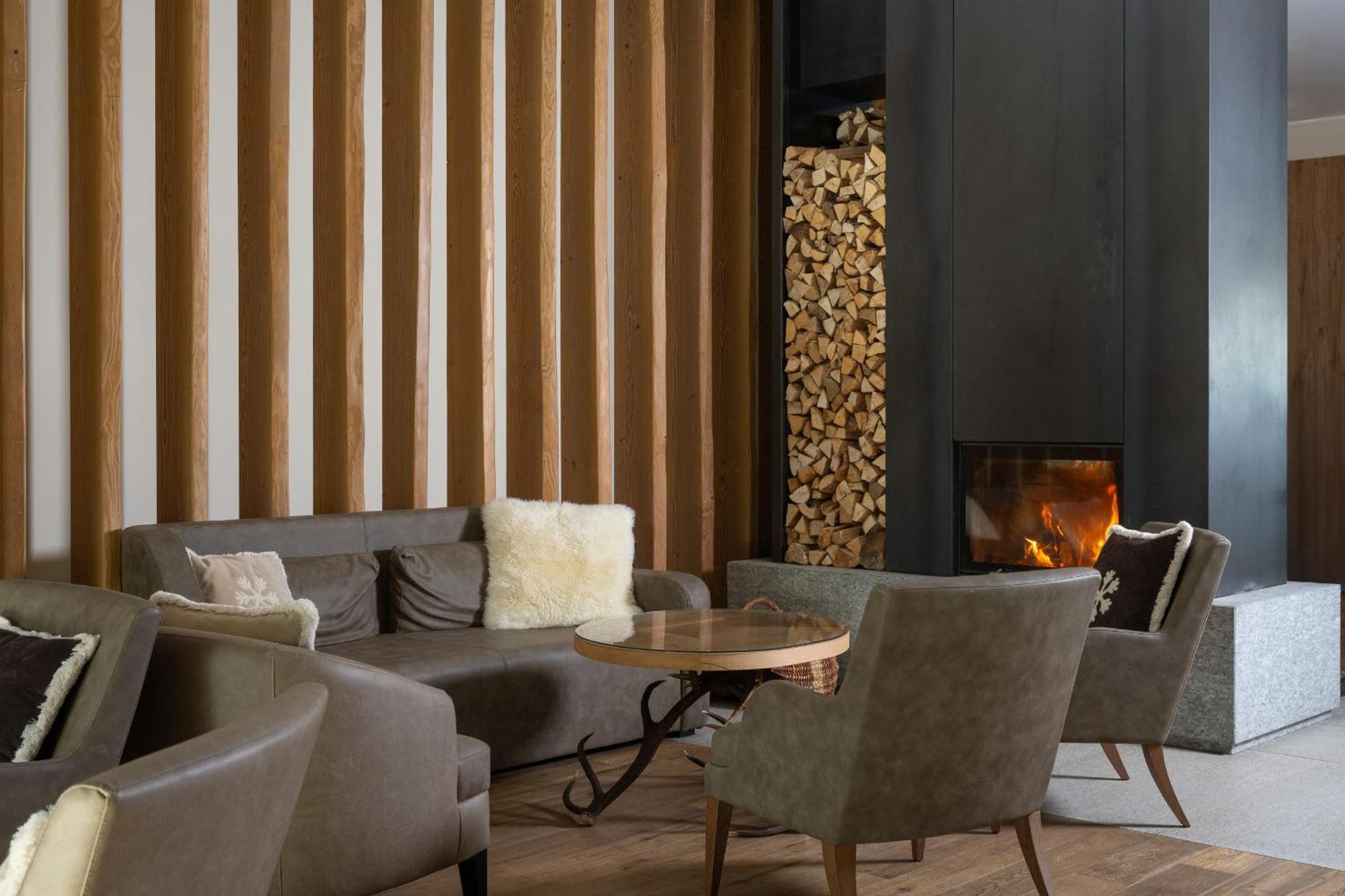 Grand Hotel Courmayeur Mont Blanc, By R Collection Hotels Dış mekan fotoğraf
