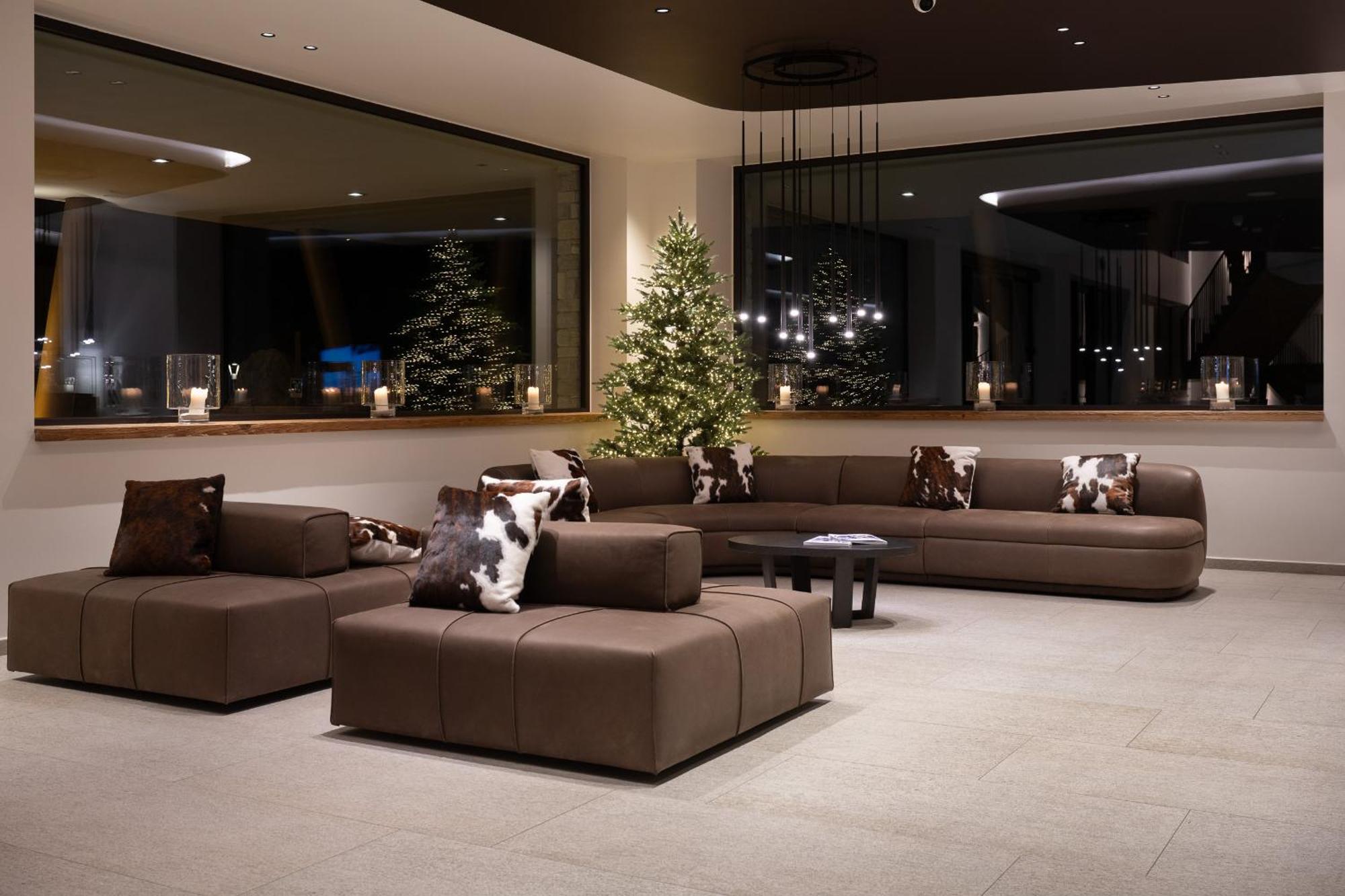 Grand Hotel Courmayeur Mont Blanc, By R Collection Hotels Dış mekan fotoğraf