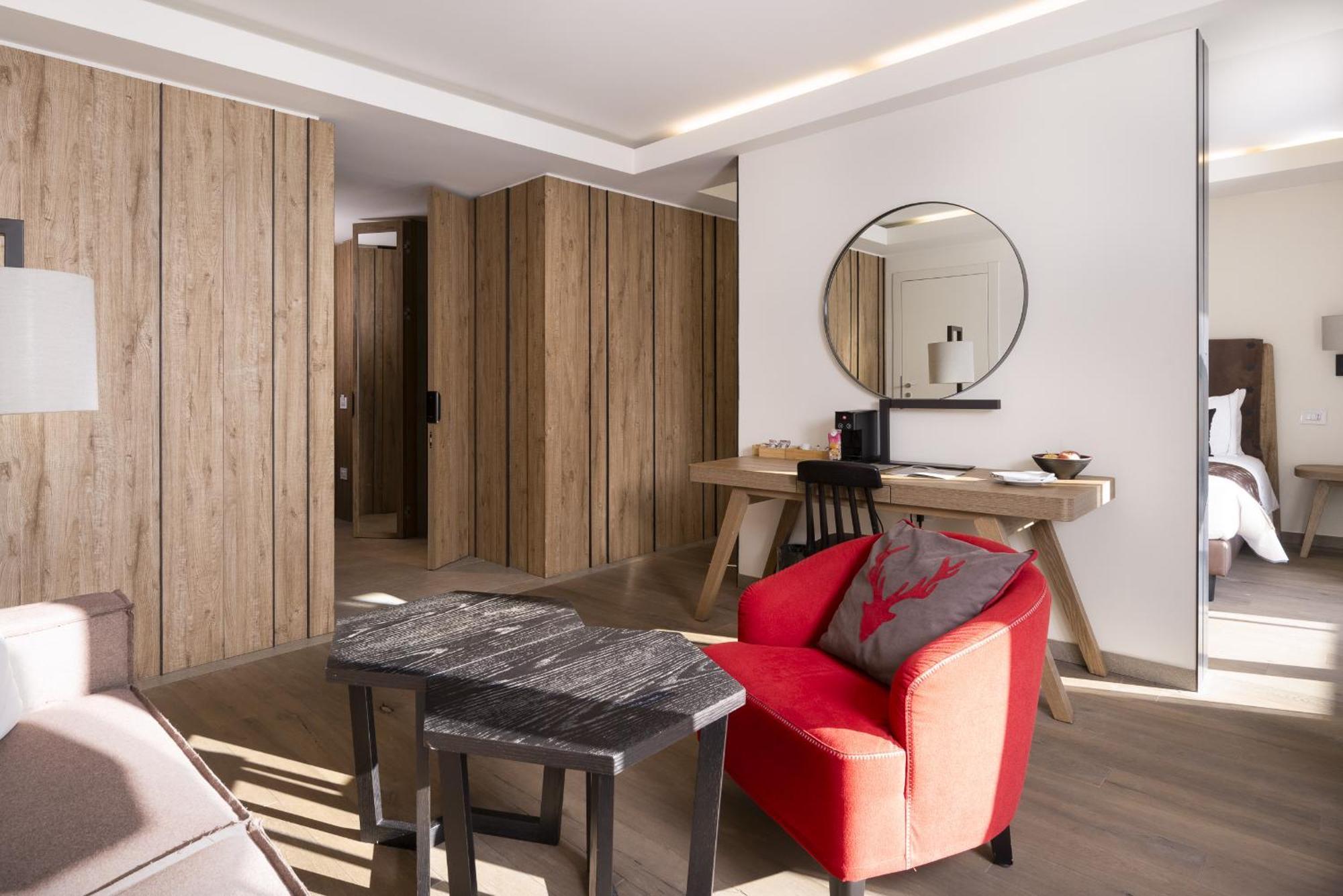 Grand Hotel Courmayeur Mont Blanc, By R Collection Hotels Dış mekan fotoğraf
