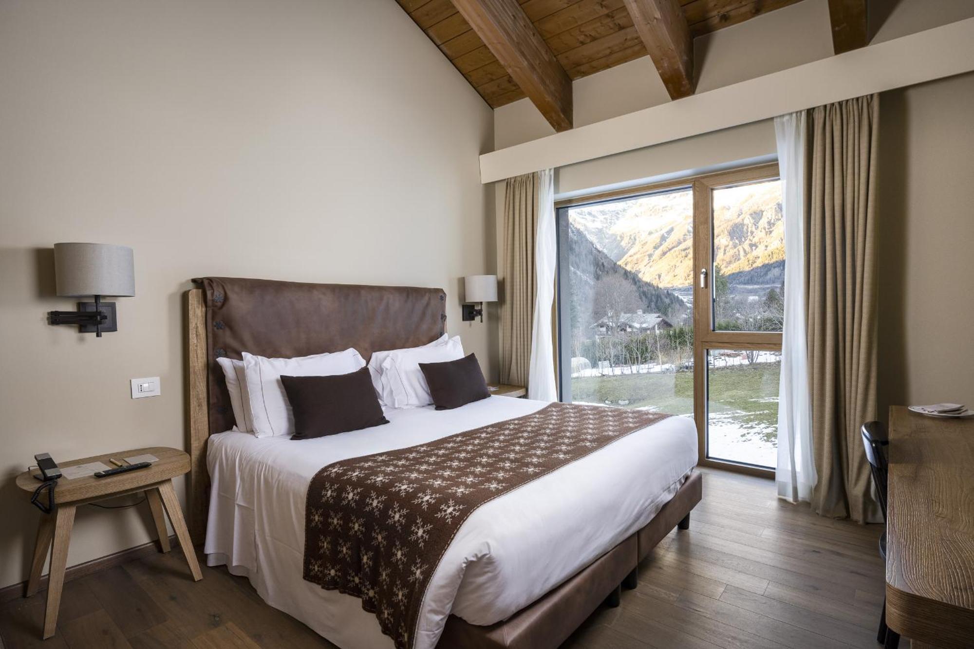 Grand Hotel Courmayeur Mont Blanc, By R Collection Hotels Oda fotoğraf