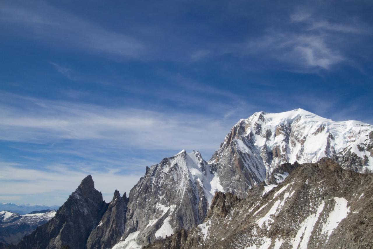 Grand Hotel Courmayeur Mont Blanc, By R Collection Hotels Dış mekan fotoğraf